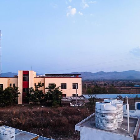 Bhavya Homestay Garudeshwar Buitenkant foto